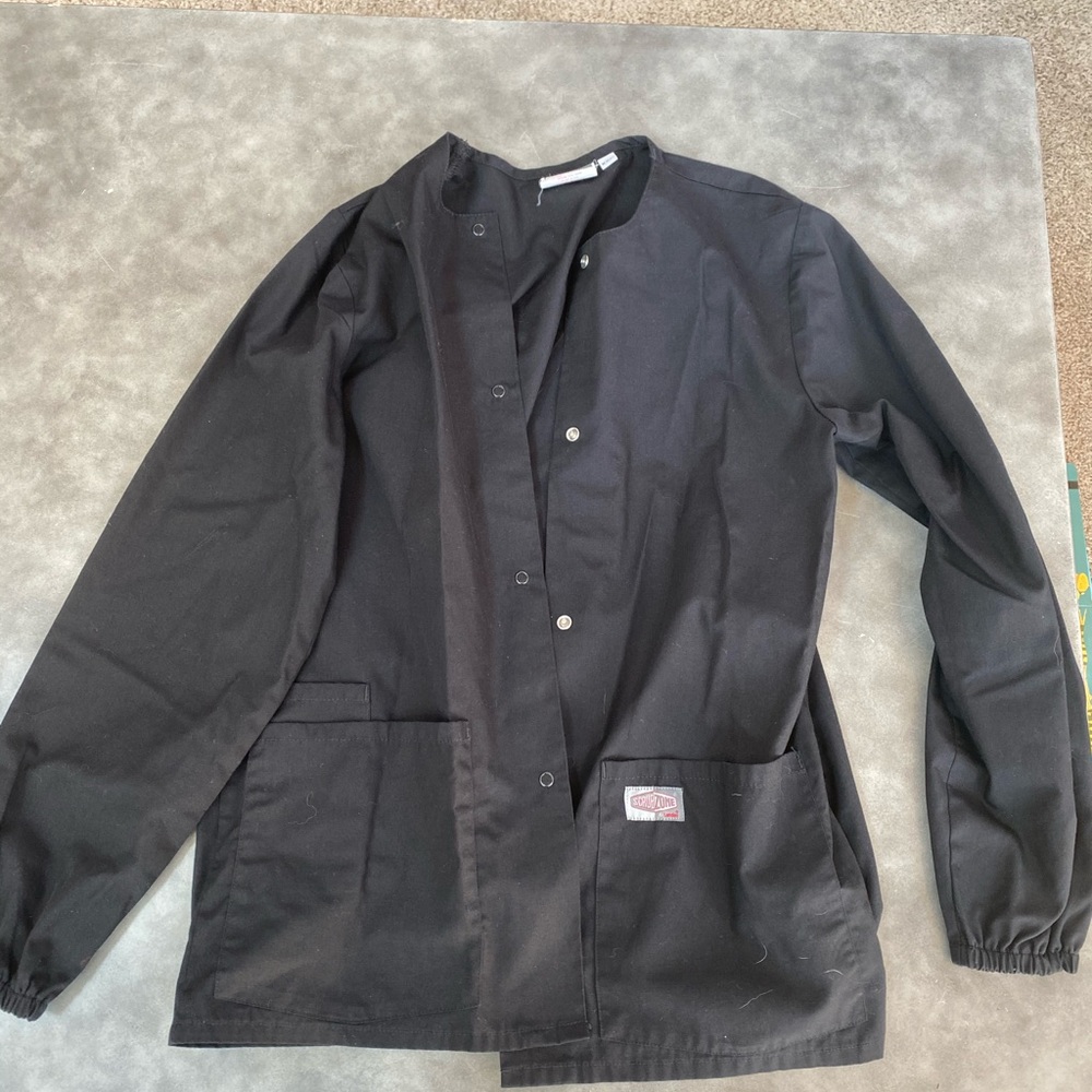 Scrub jacket
